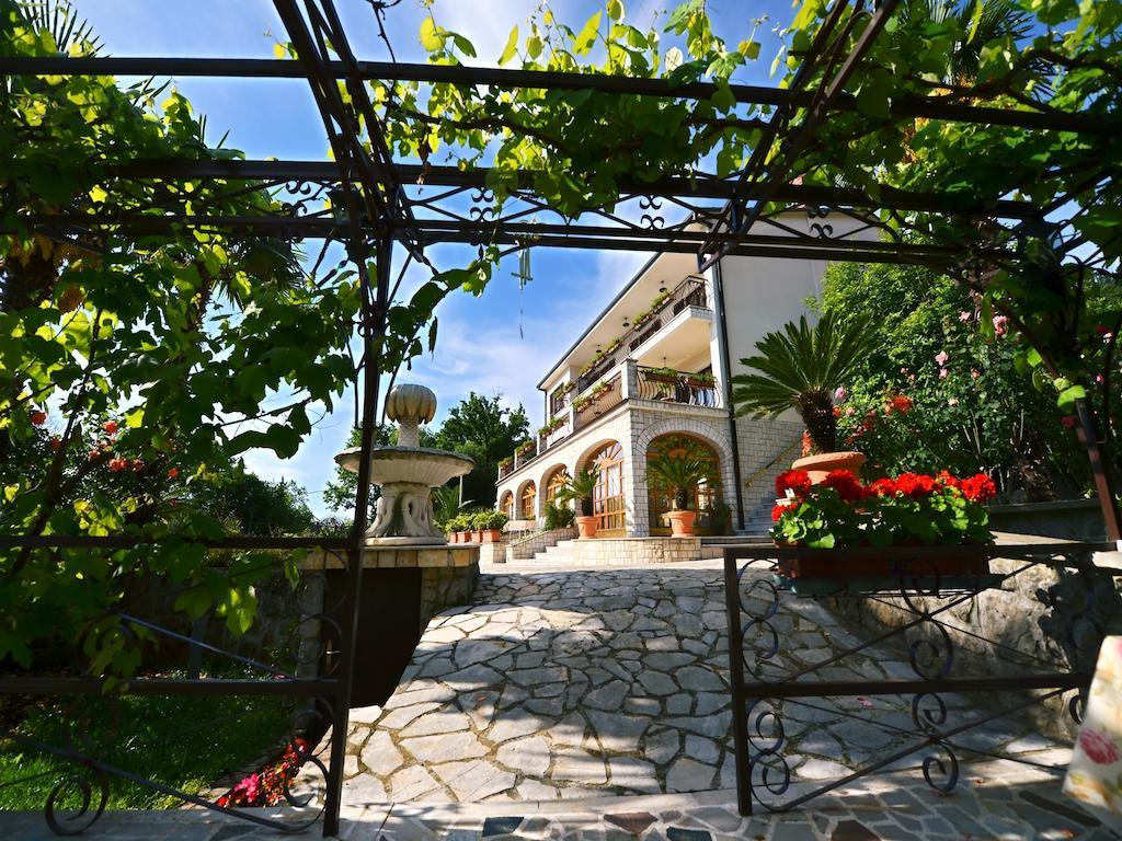 Villa Klaric Lovran Exterior foto